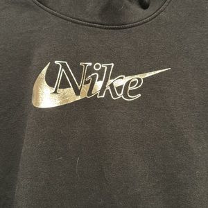 NIKE | EUC hooded sweatshirt black/silver foil SMALL